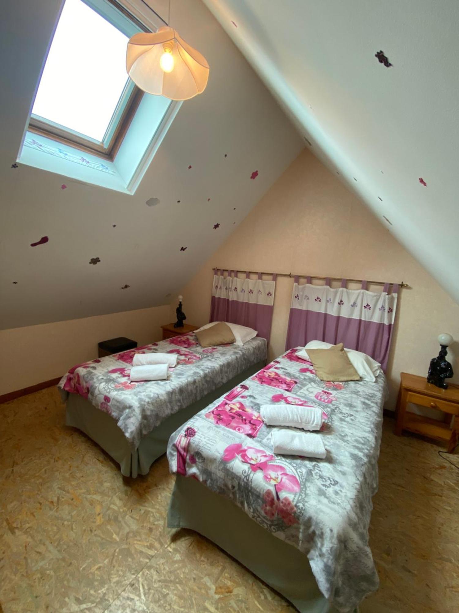 Logis Hotel Restaurant Auberge Du Bougnat Saint-Victor-la-Riviere ภายนอก รูปภาพ